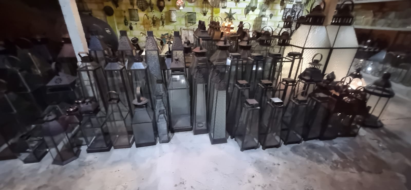 Lampu gantung artistik Bali