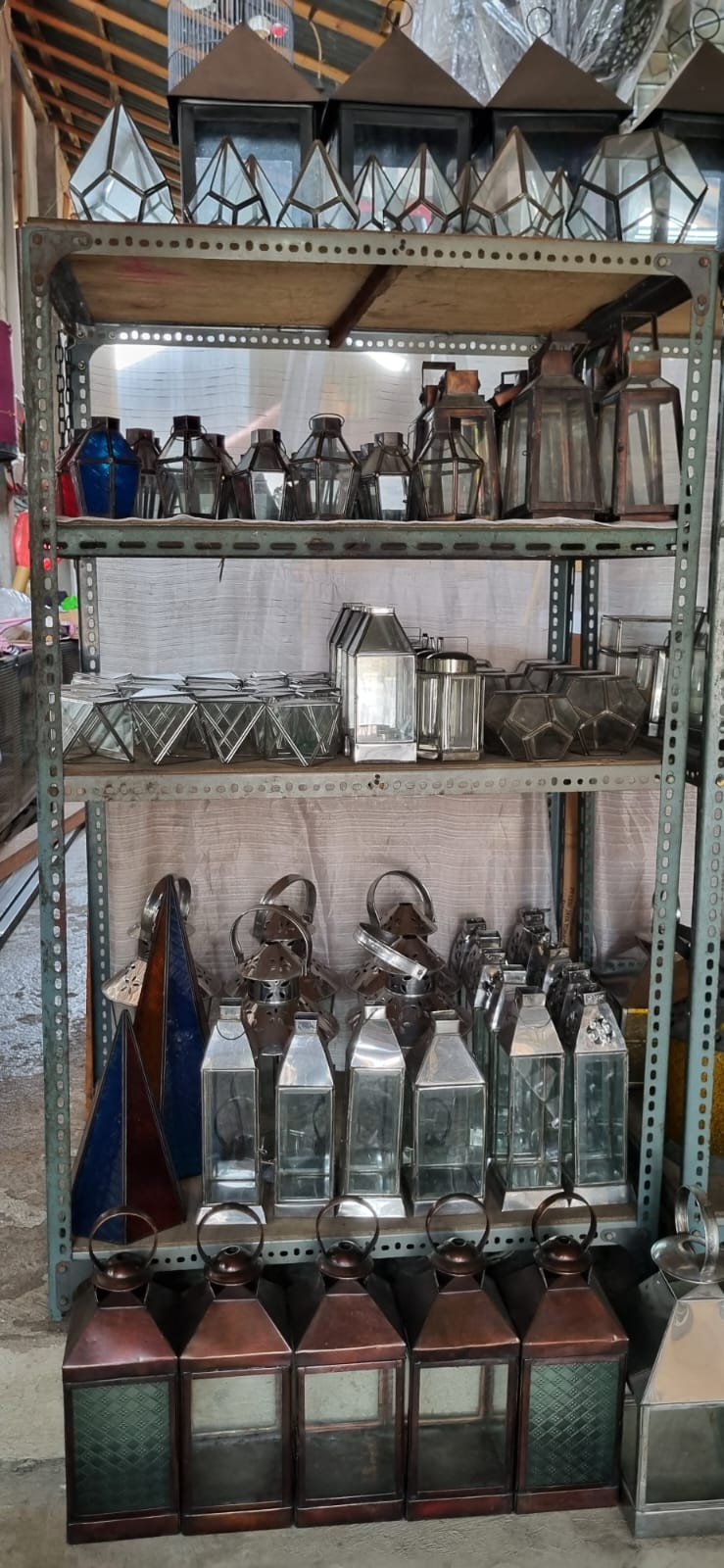 Lampu gantung artistik Bali